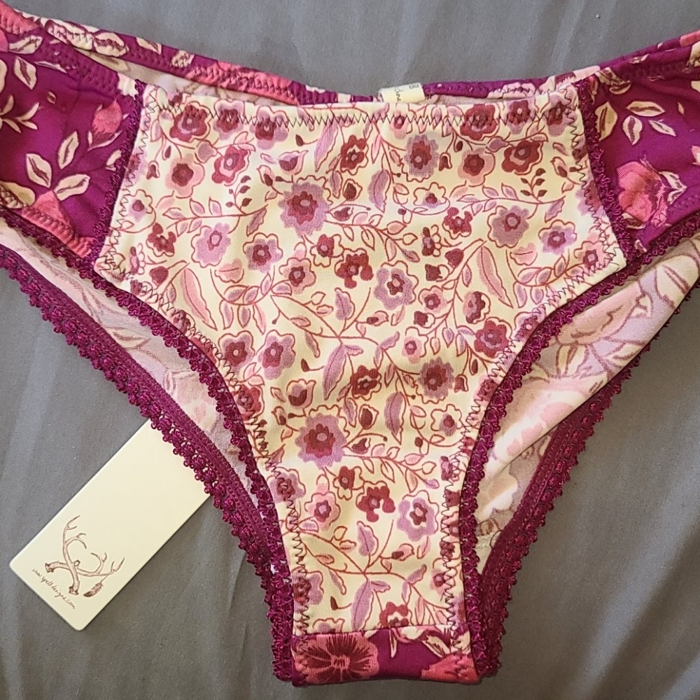 Rare spell designs winona berry sample intimates S - Picture 4 of 10